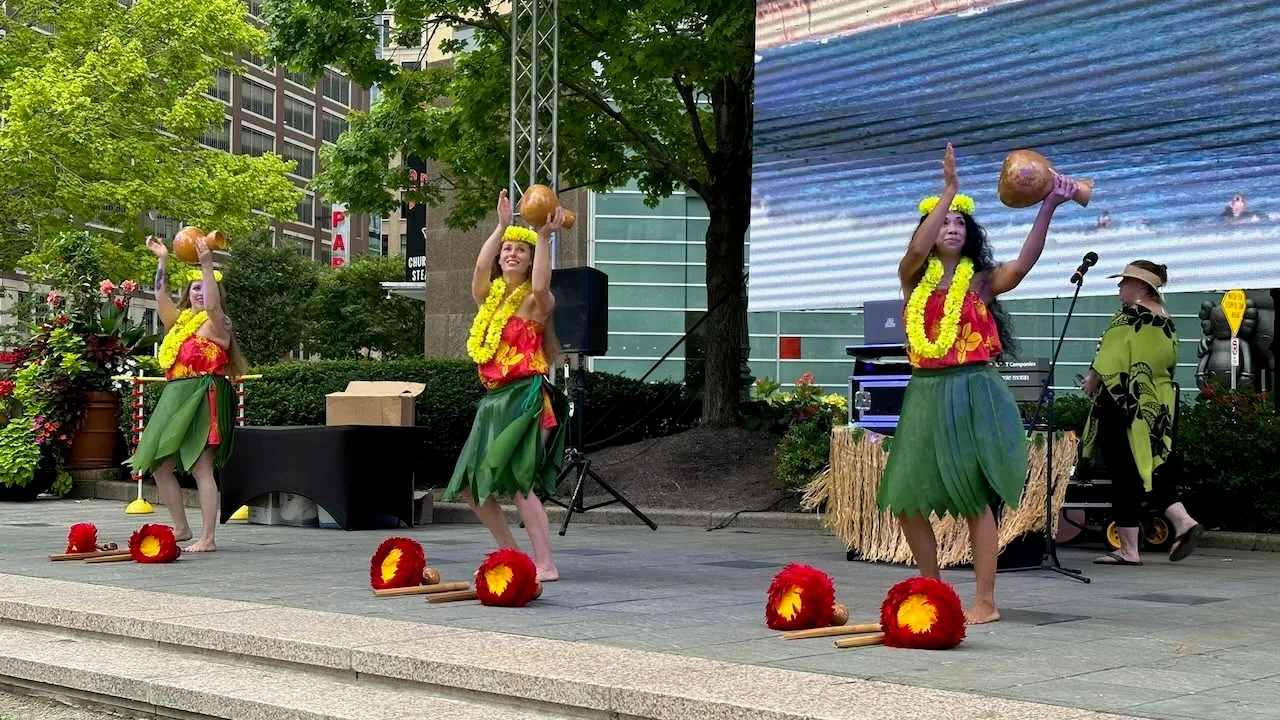 Polynesian Dancers